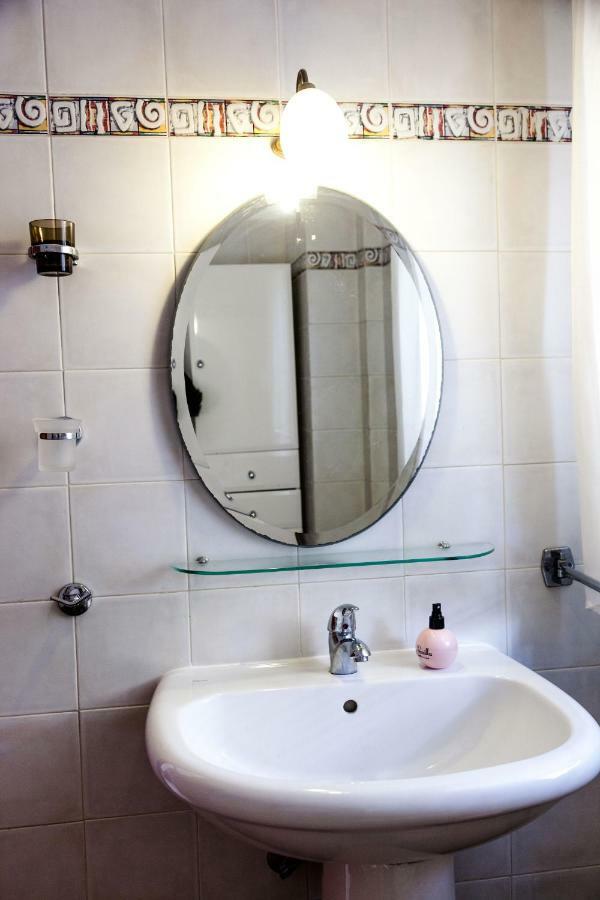 Casa Bianca Μεζονέτα Με Θέα Στη Θάλασσα Apartment Neos Marmaras Exterior foto